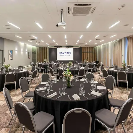 Novotel West Szálloda 4*
