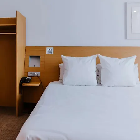 Novotel West Szálloda 4*