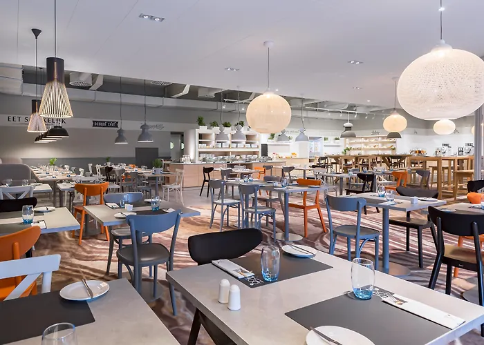 Hotel Novotel West 4*