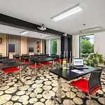 Novotel West Hotel 4*