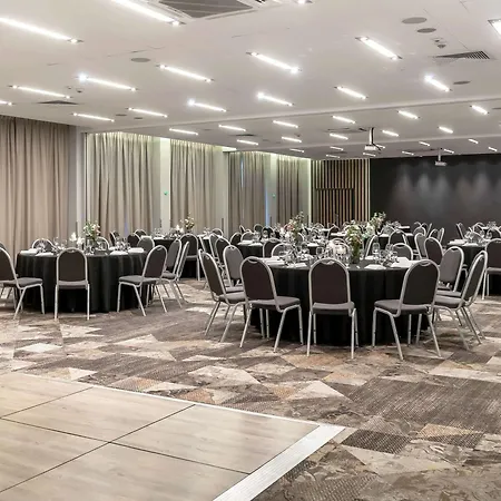 Otel Novotel West