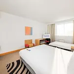 Novotel West