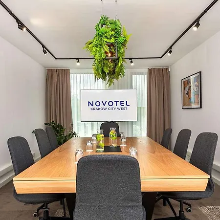 Novotel West Hotel 4*