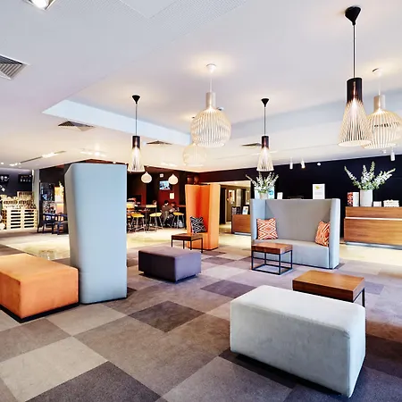 Hotel Novotel West 4*