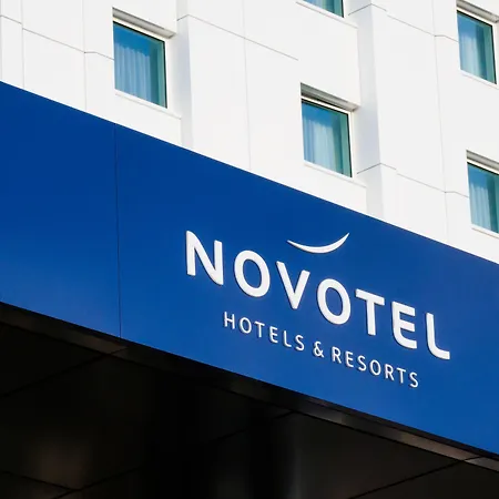 Hotell Novotel West
