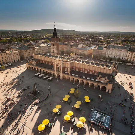 Hotel Novotel West 4*