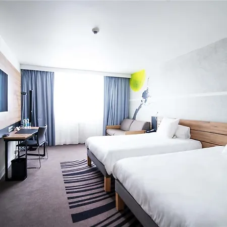 Novotel West Готель 4*