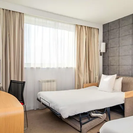 Novotel West Hotel
