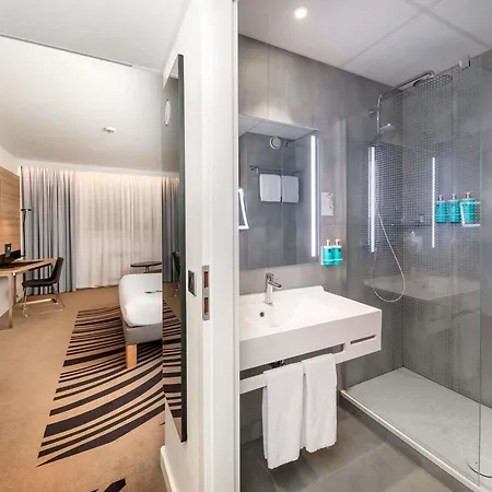 Hotell Novotel West 4*
