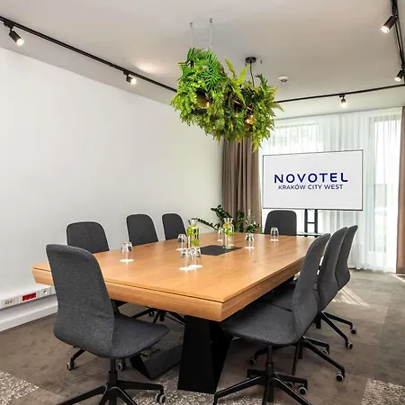 Novotel West