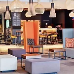Novotel West Hotel 4*