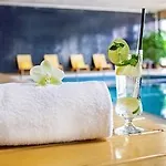 Novotel West